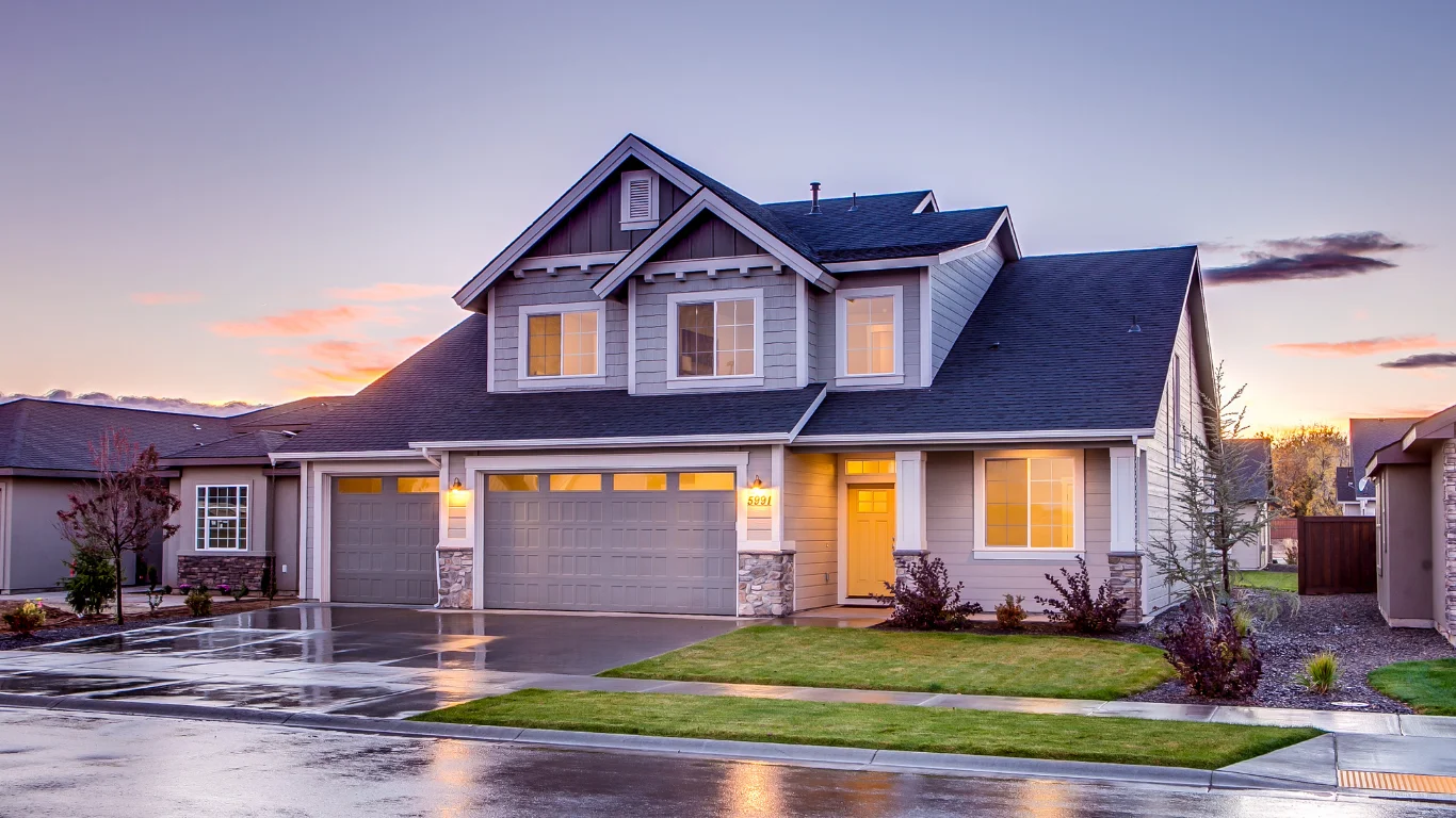 Vinyl Window Replacement in Vancouver: What Homeowners Need to Know